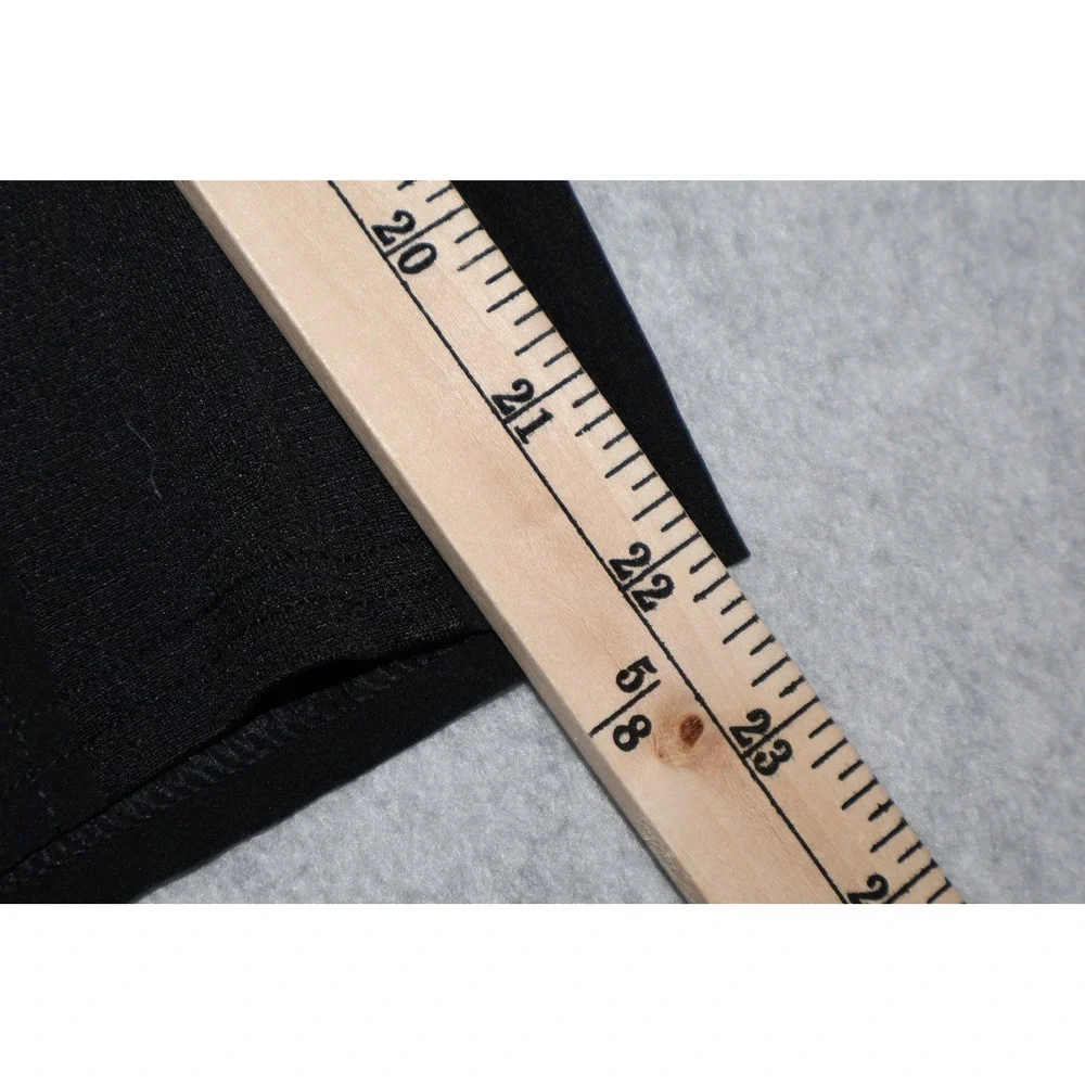 The North Face Athletic Gym Shorts Mens XL Black Drawstring Mesh Zip Pocket